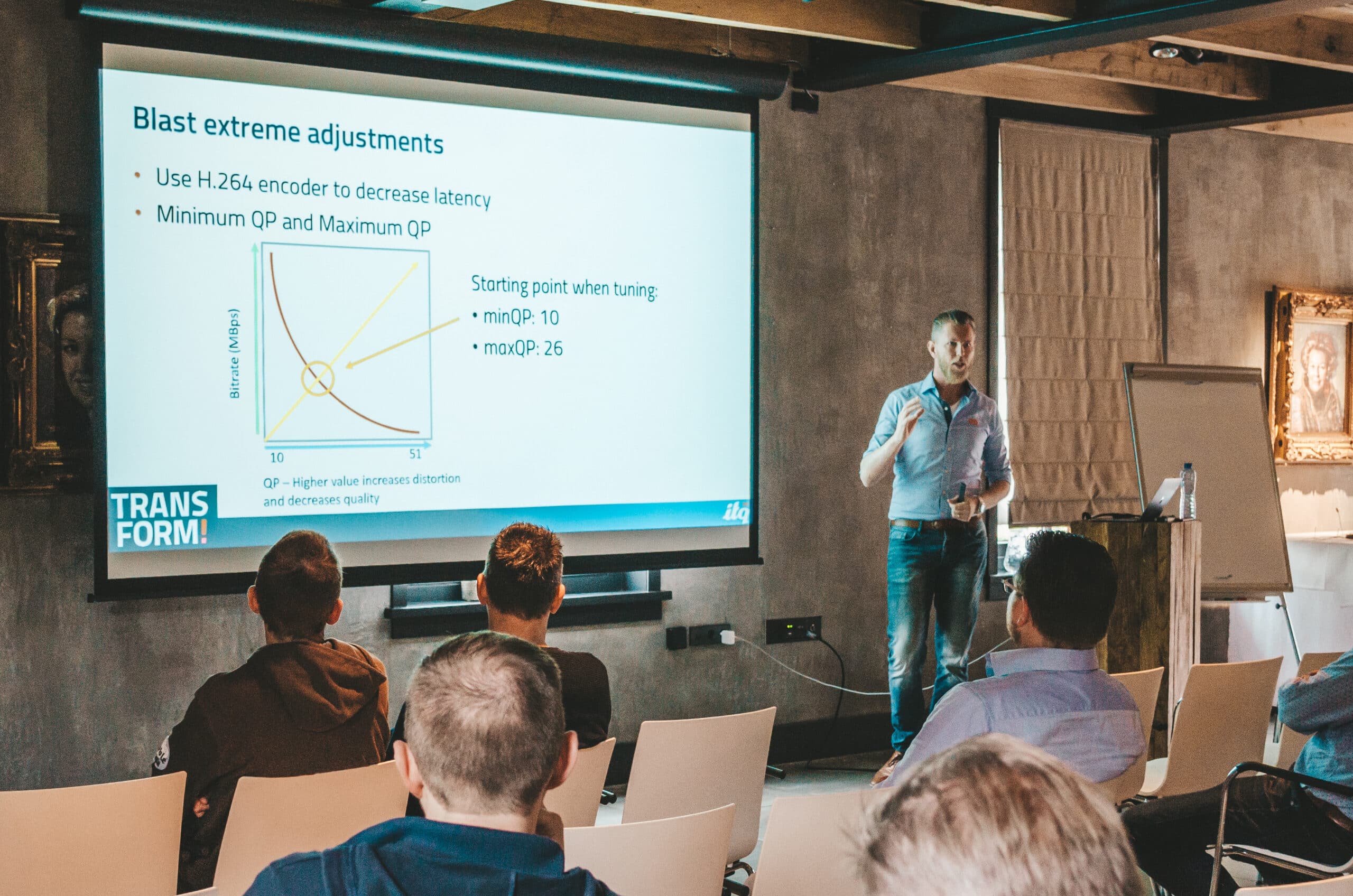 Johan van Amersfoort - Pushing the limits of vGPU and Blast Extreme: building a VDI for multiplayer gaming!